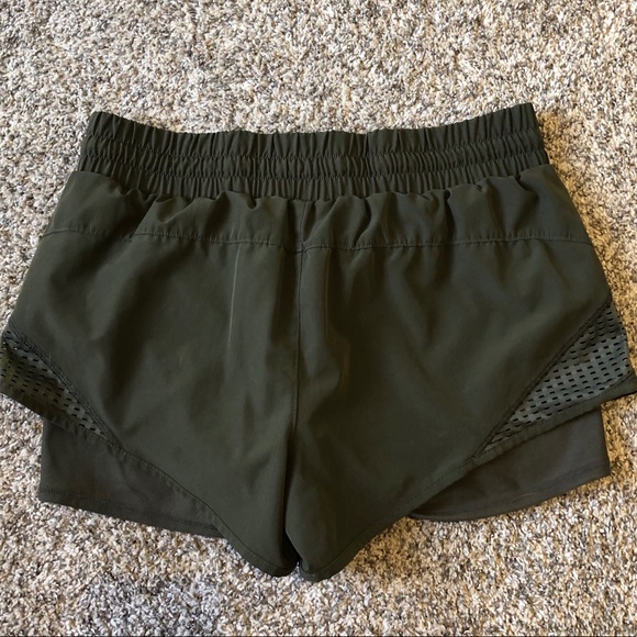 RUNNING SHORTS (with under lining) - Picture 2 of 3